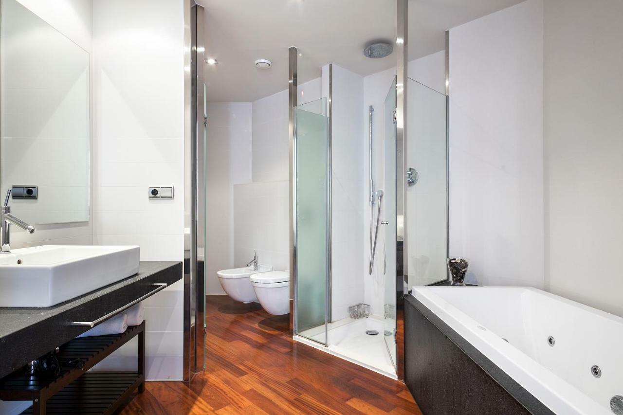 Uma Suites Passeig De Gracia 16 Βαρκελώνη Εξωτερικό φωτογραφία